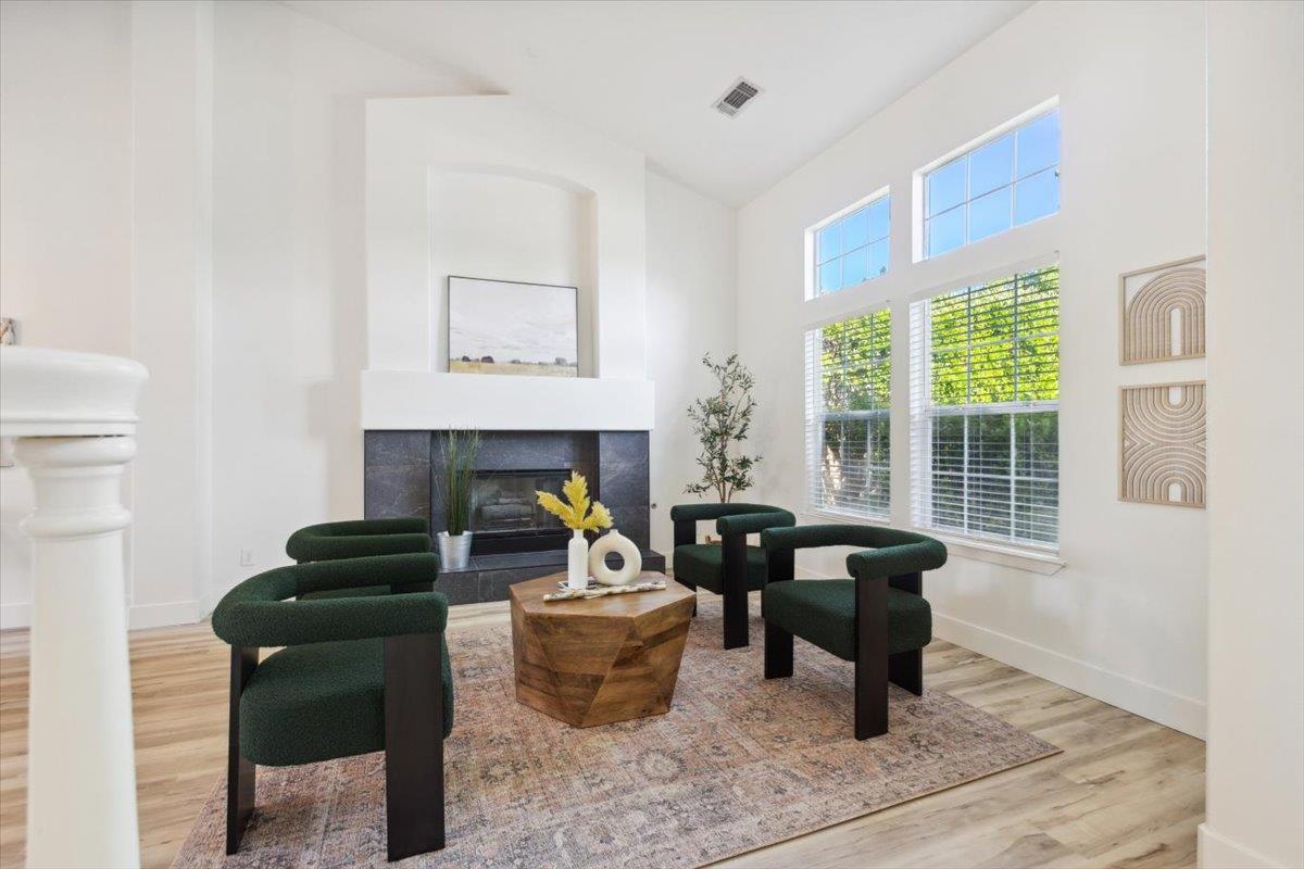 Detail Gallery Image 16 of 31 For 6312 Emerald Dr, Rocklin,  CA 95677 - 3 Beds | 3 Baths