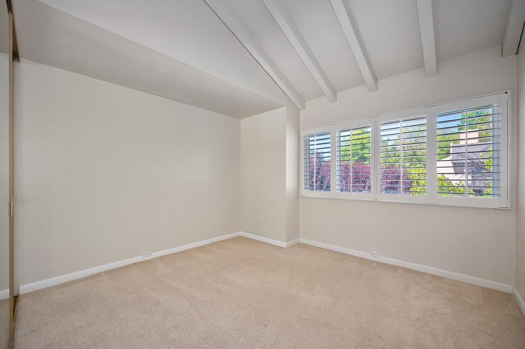 Photo #31: 225066919 Listing: Photo #31