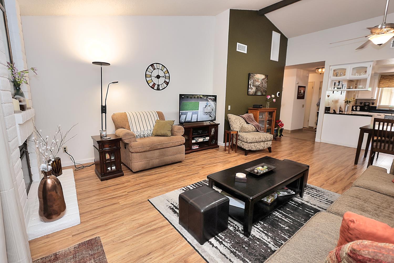 Detail Gallery Image 14 of 36 For 7043 Rancho Mirage Ct, Citrus Heights,  CA 95621 - 2 Beds | 2 Baths