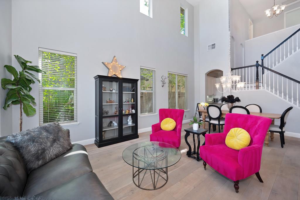 Detail Gallery Image 4 of 57 For 1013 Sandwick Way, Folsom,  CA 95630 - 4 Beds | 4 Baths
