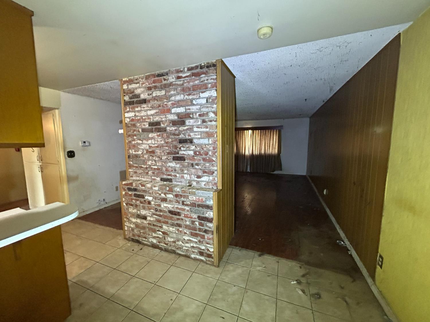 Detail Gallery Image 7 of 14 For 4229 Austin St, Sacramento,  CA 95838 - 2 Beds | 2 Baths