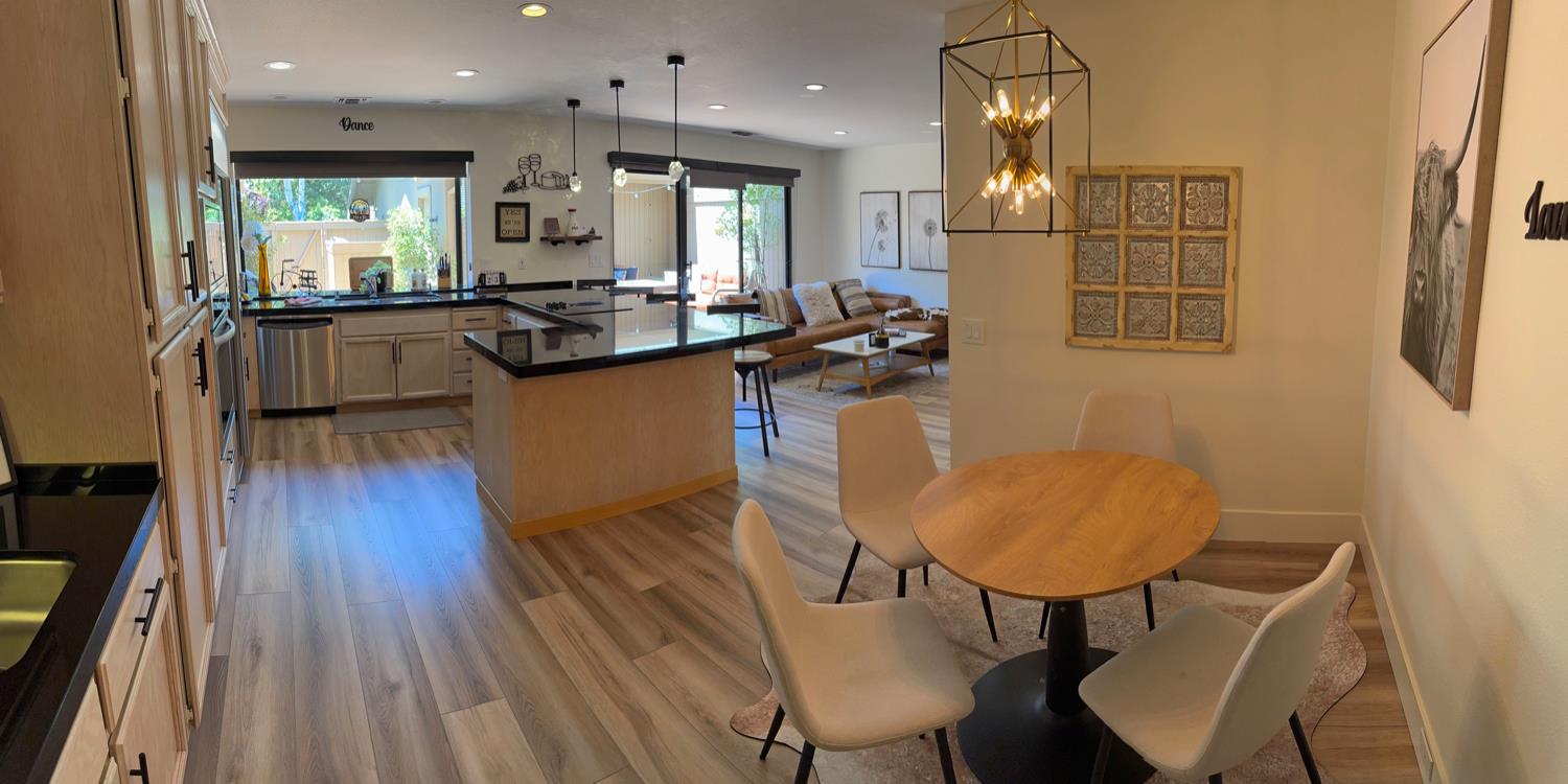 Detail Gallery Image 9 of 26 For 11488 Gold Country Blvd, Gold River,  CA 95670 - 3 Beds | 2/1 Baths