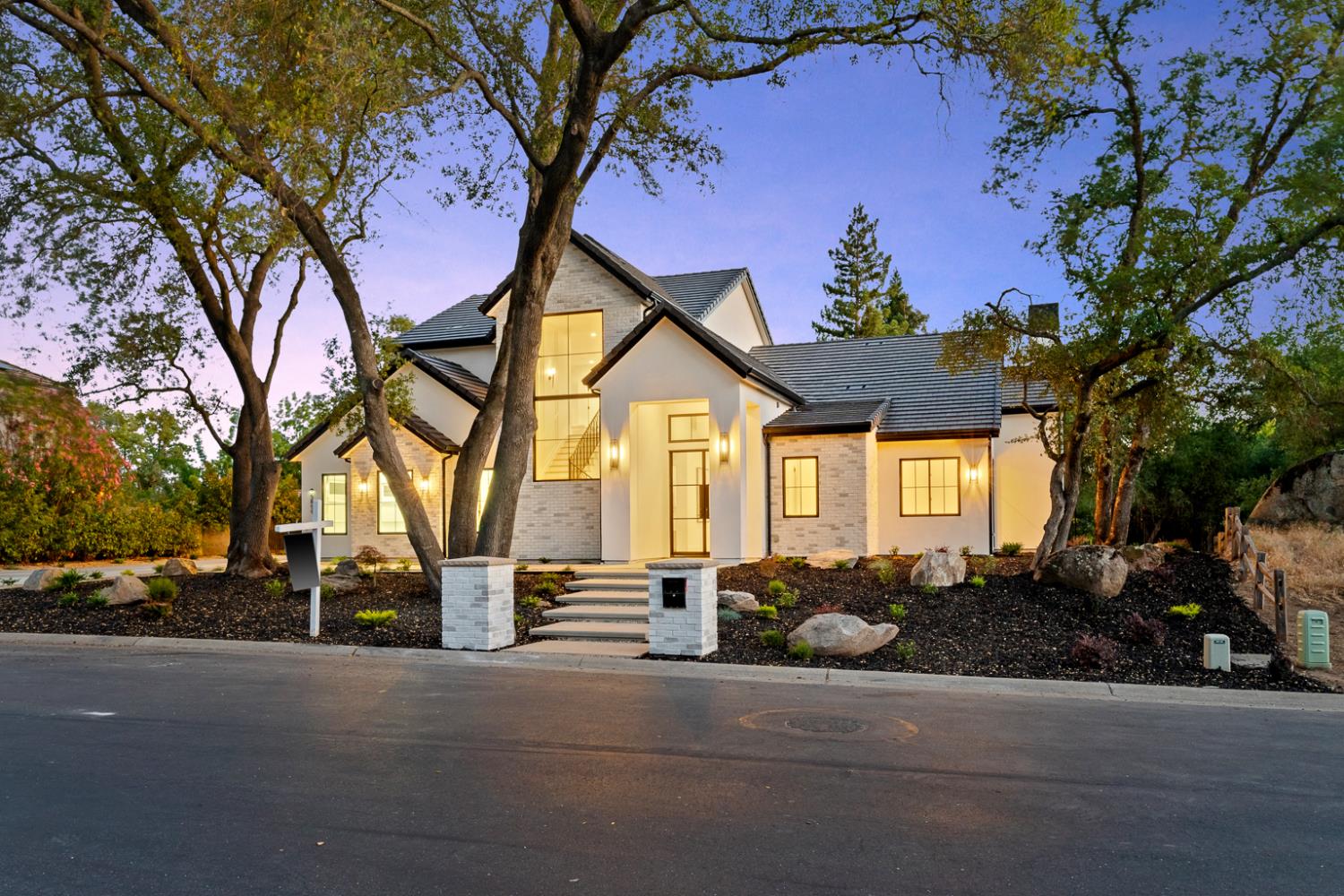 Detail Gallery Image 74 of 89 For 5859 Granite Hills Dr, Granite Bay,  CA 95746 - 5 Beds | 4/2 Baths
