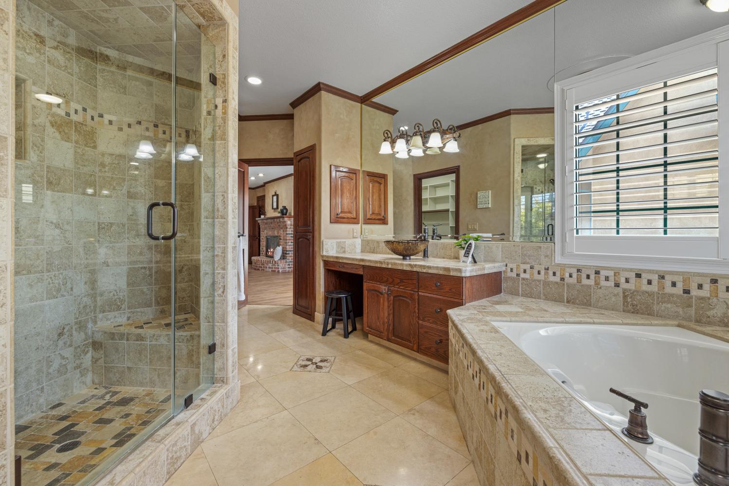 Detail Gallery Image 44 of 81 For 2410 Brittany Ct, Lodi,  CA 95242 - 4 Beds | 4/1 Baths