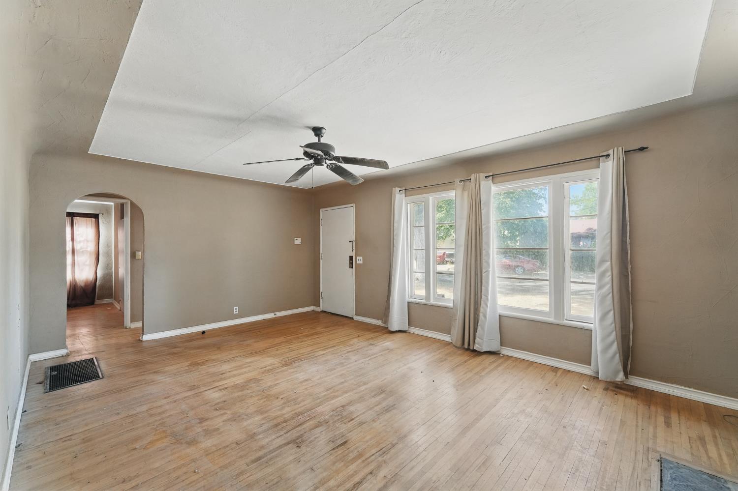 Detail Gallery Image 5 of 18 For 1018 Blair Ave, Modesto,  CA 95350 - 2 Beds | 1 Baths
