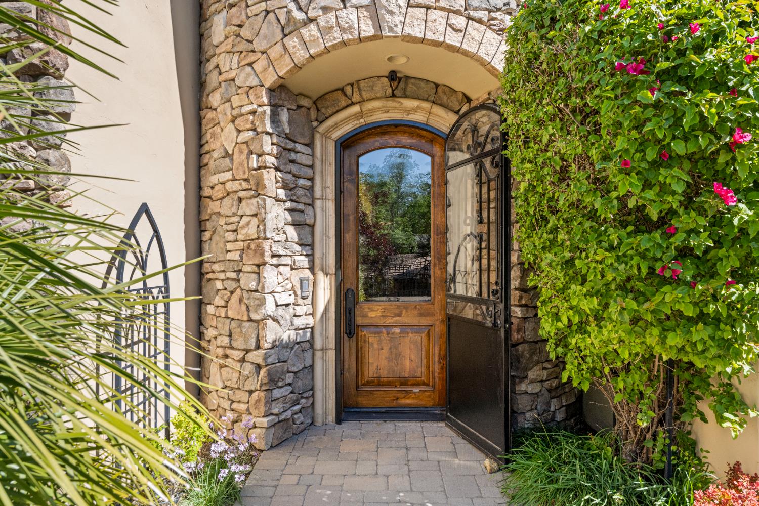 Detail Gallery Image 27 of 99 For 1410 Crocker Dr, El Dorado Hills,  CA 95762 - 5 Beds | 4/1 Baths