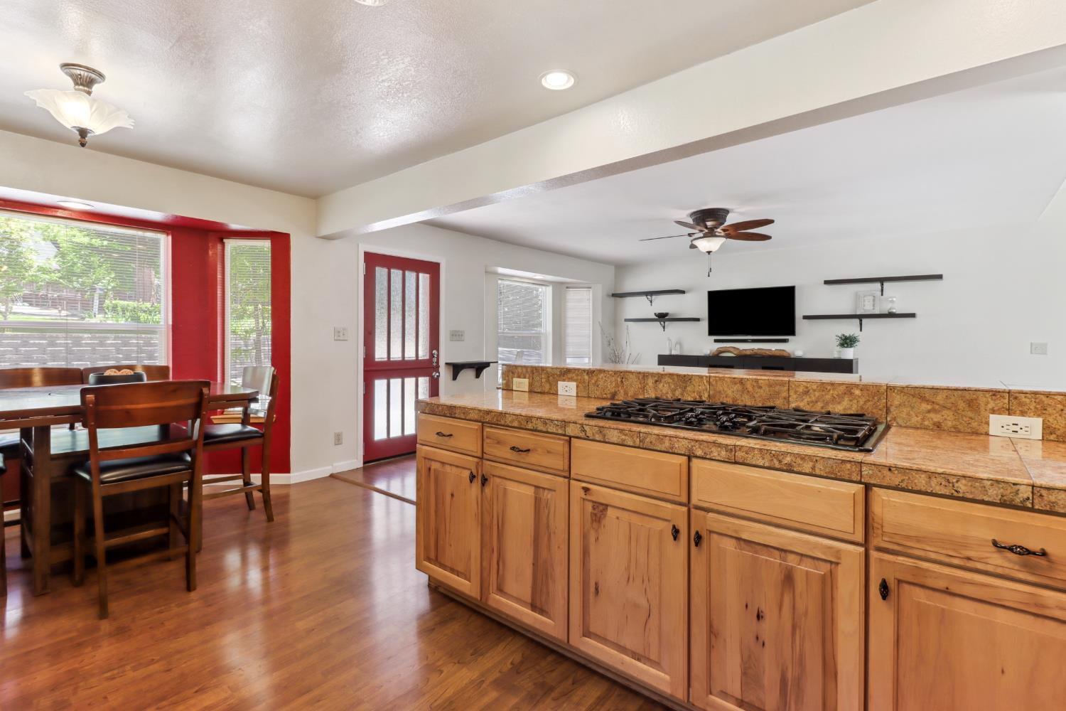 Detail Gallery Image 23 of 72 For 6003 Dolly Varden Ln, Pollock Pines,  CA 95726 - 3 Beds | 2 Baths