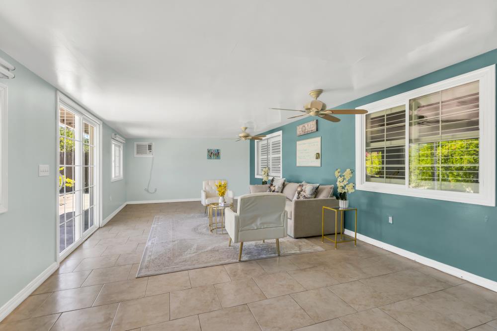Detail Gallery Image 21 of 55 For 7661 Dyer Ct, Sacramento,  CA 95828 - 3 Beds | 2 Baths