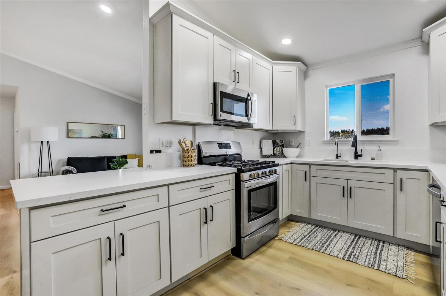 Detail Gallery Image 15 of 90 For 15690 Fay Rd, Grass Valley,  CA 95949 - 3 Beds | 2 Baths