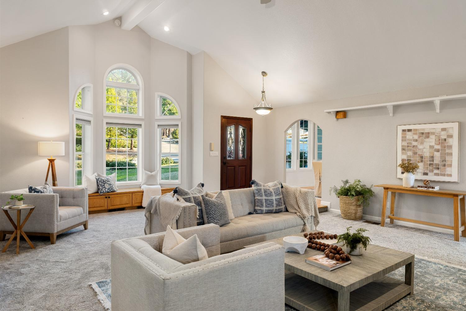 Detail Gallery Image 8 of 52 For 3044 Roughrider Ct, Placerville,  CA 95667 - 4 Beds | 3 Baths