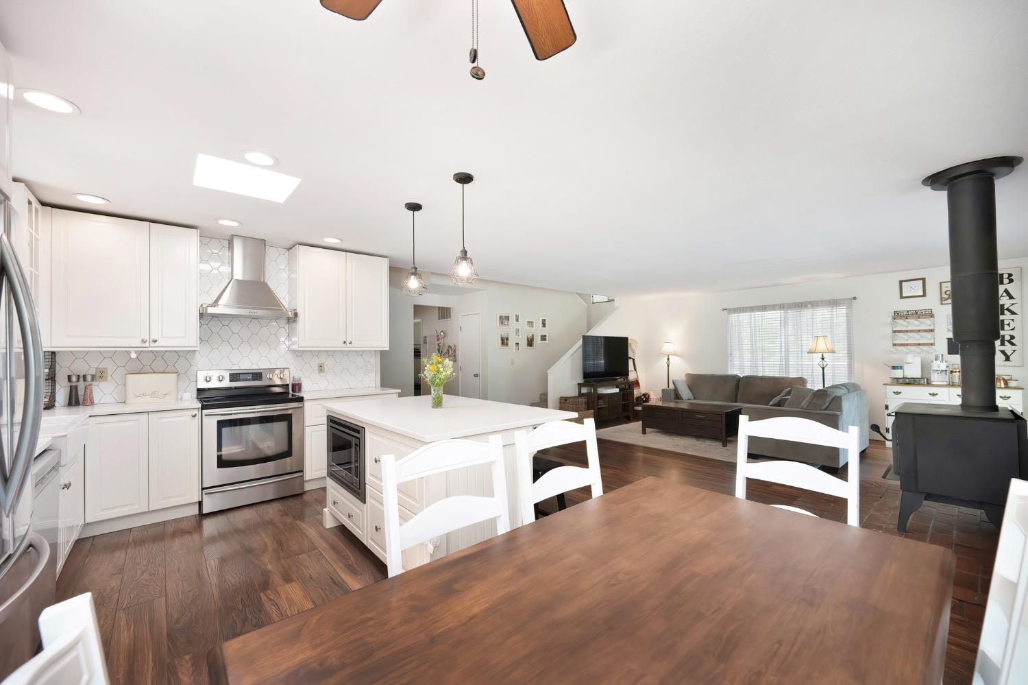 Detail Gallery Image 15 of 52 For 1788 Edgewater Ct, Greenwood,  CA 95635 - 3 Beds | 2 Baths