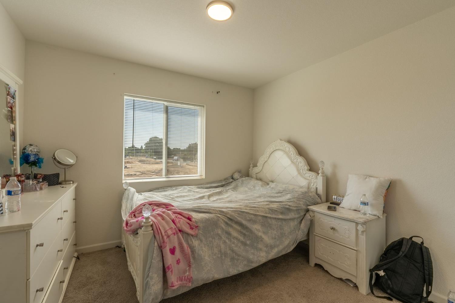 Detail Gallery Image 24 of 32 For 6421 Maple Leaf Ln, Riverbank,  CA 95367 - 5 Beds | 3 Baths
