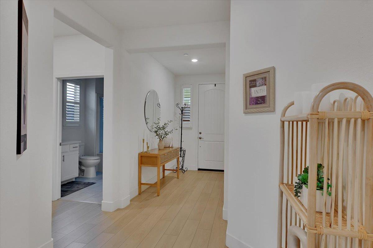 Detail Gallery Image 16 of 33 For 4486 Palencia Pl, El Dorado Hills,  CA 95762 - 3 Beds | 3 Baths