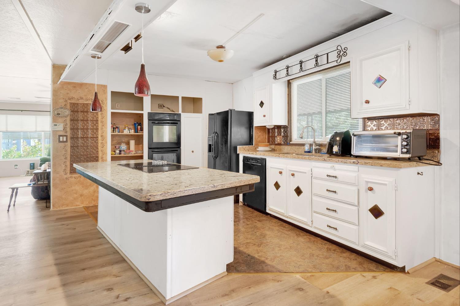 Detail Gallery Image 1 of 23 For 4137 Oakmont St, Rocklin,  CA 95677 - 2 Beds | 2 Baths