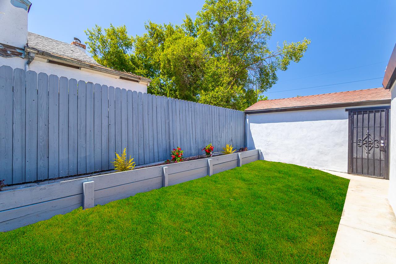 Detail Gallery Image 19 of 22 For 3018 42nd St, Sacramento,  CA 95817 - 2 Beds | 1/1 Baths