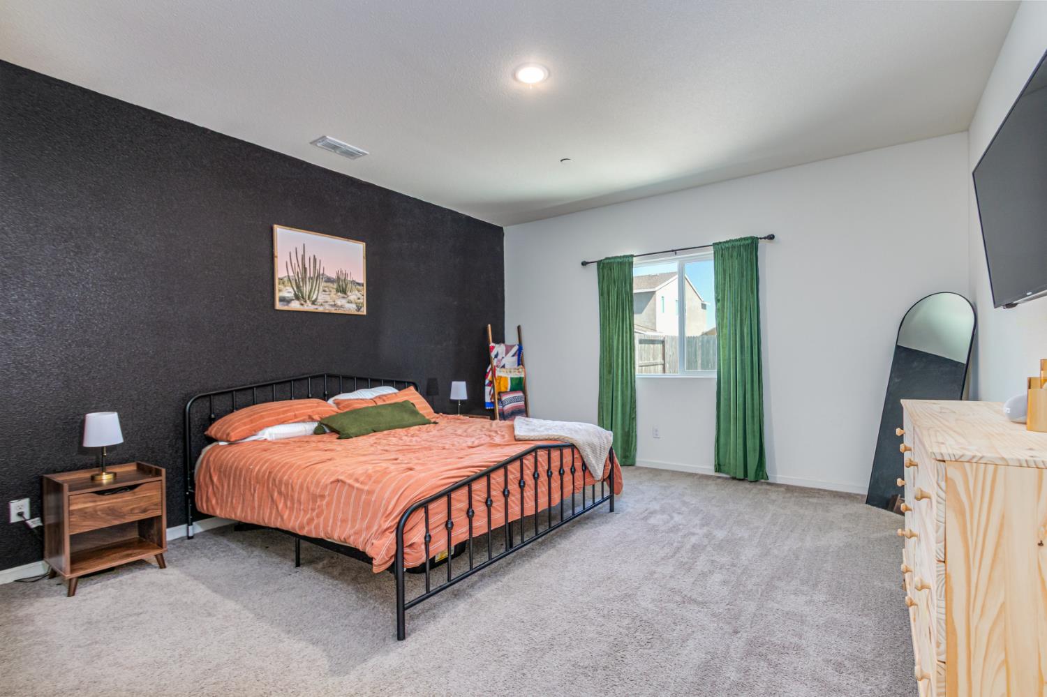 Detail Gallery Image 8 of 40 For 3207 Lilac Ct, Live Oak,  CA 95953 - 3 Beds | 2 Baths