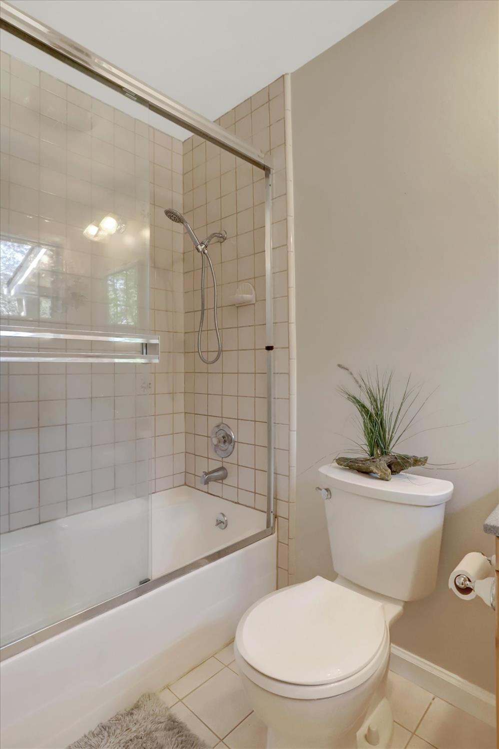 Detail Gallery Image 36 of 69 For 12742 Butterfly Dr, Nevada City,  CA 95959 - 2 Beds | 2 Baths