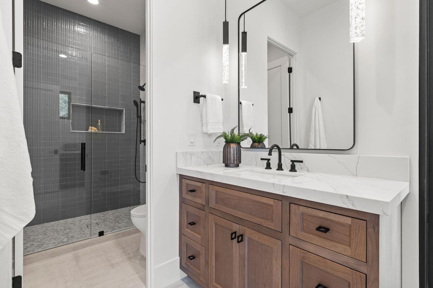 Detail Gallery Image 37 of 93 For 789 Del Coronado Ct, El Dorado Hills,  CA 95762 - 5 Beds | 5/1 Baths