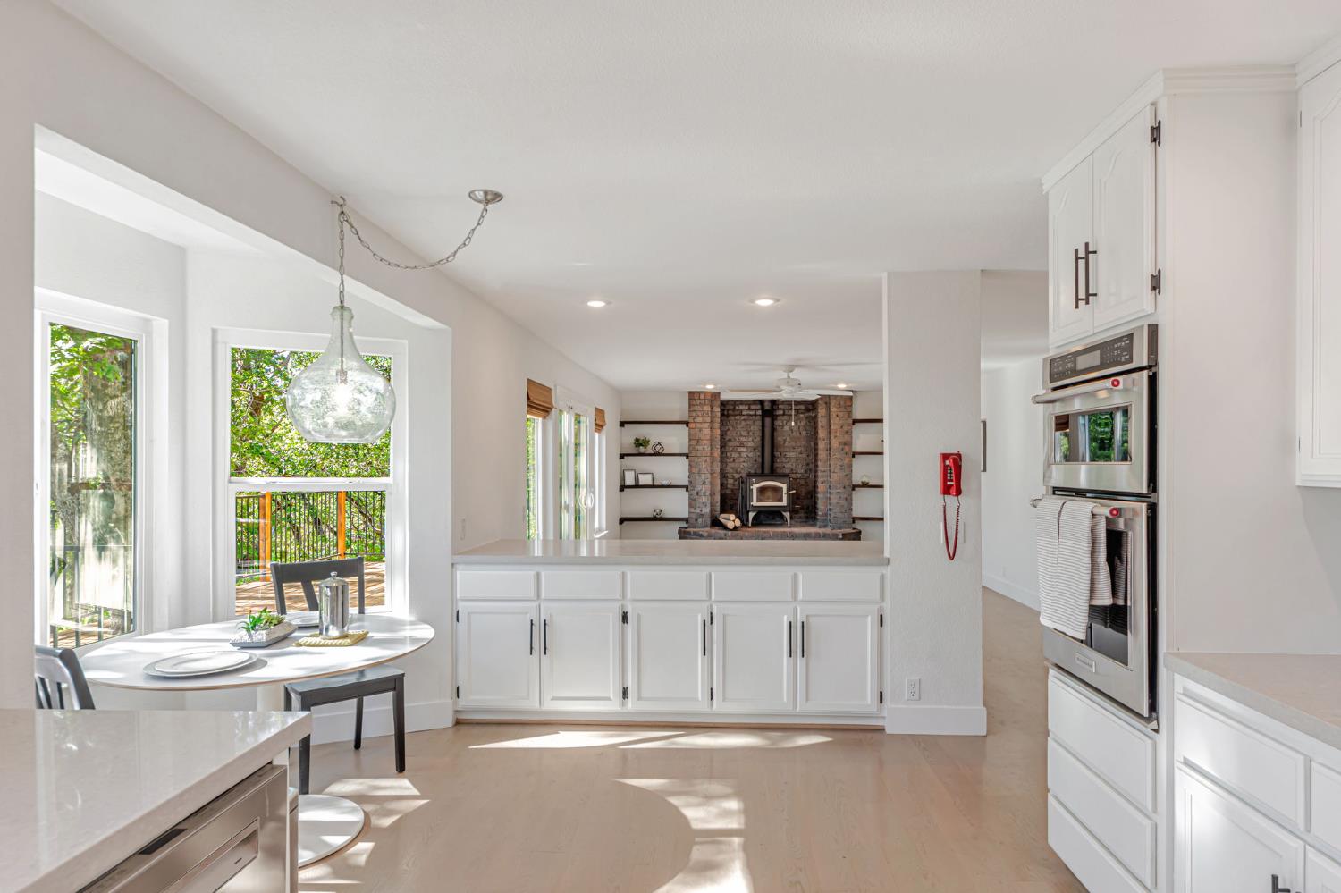 Detail Gallery Image 14 of 85 For 305 Nob Hill Dr, Applegate,  CA 95703 - 4 Beds | 2/1 Baths
