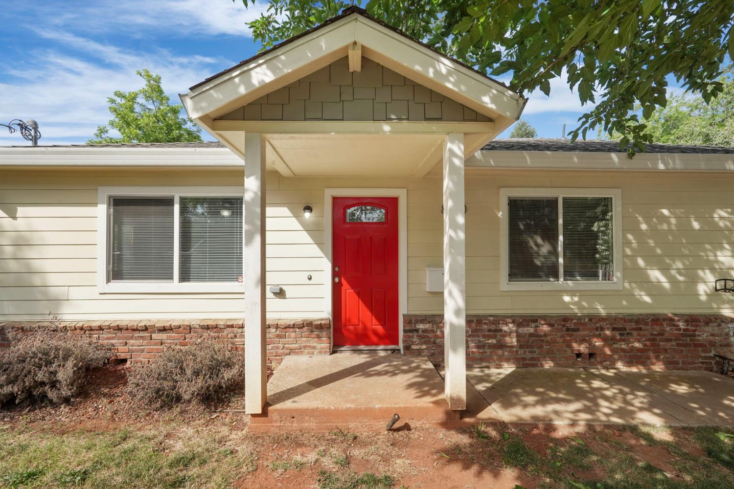Detail Gallery Image 5 of 31 For 820 Comstock Dr, Folsom,  CA 95630 - 2 Beds | 1 Baths