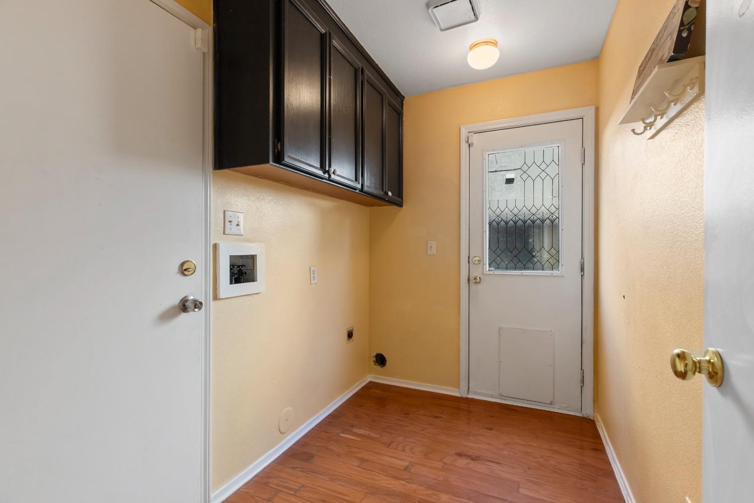 Detail Gallery Image 16 of 28 For 3843 Steve Lillie Cir, Stockton,  CA 95206 - 4 Beds | 2/1 Baths