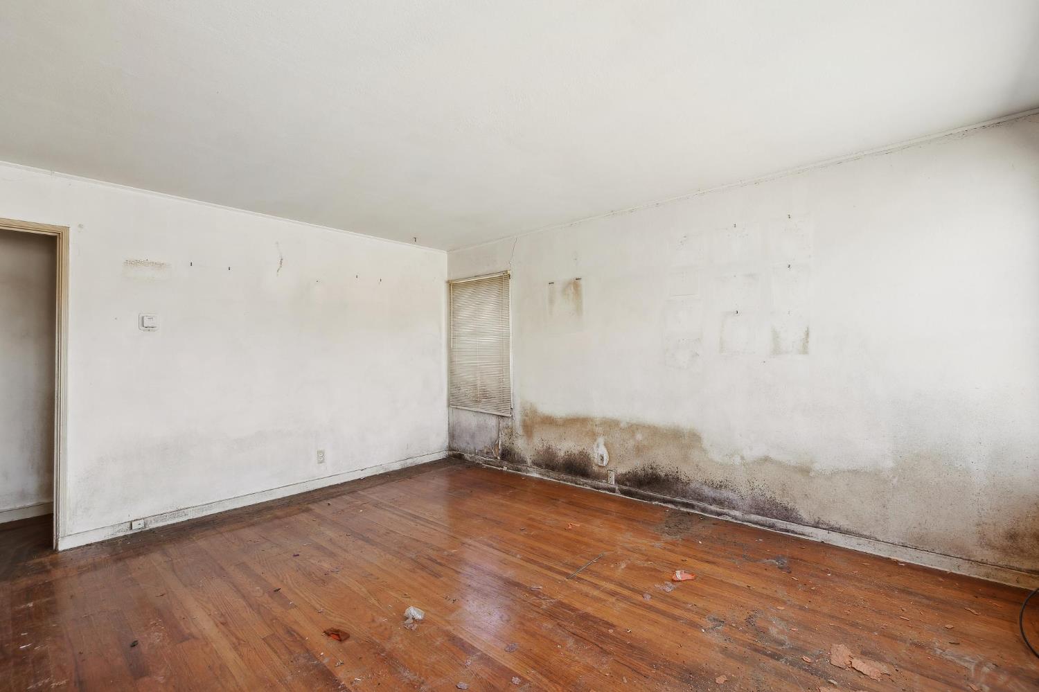 Detail Gallery Image 8 of 34 For 1346 Manor Dr, San Pablo,  CA 94806 - 2 Beds | 1 Baths