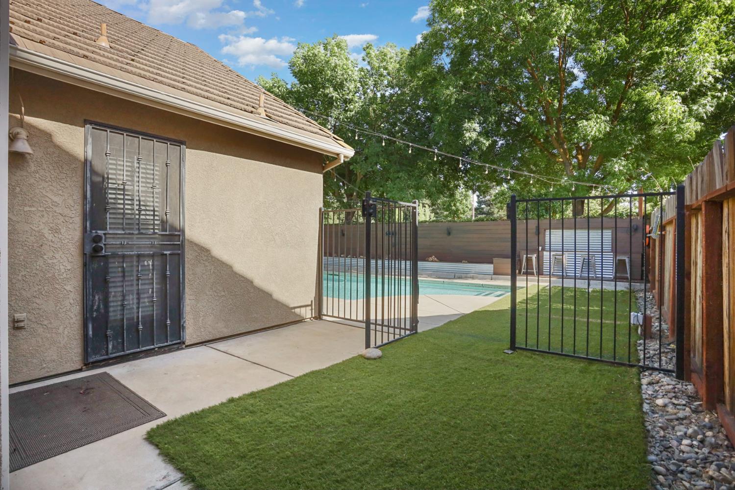 Detail Gallery Image 31 of 37 For 1022 Kirksey, Turlock,  CA 95382 - 3 Beds | 2 Baths