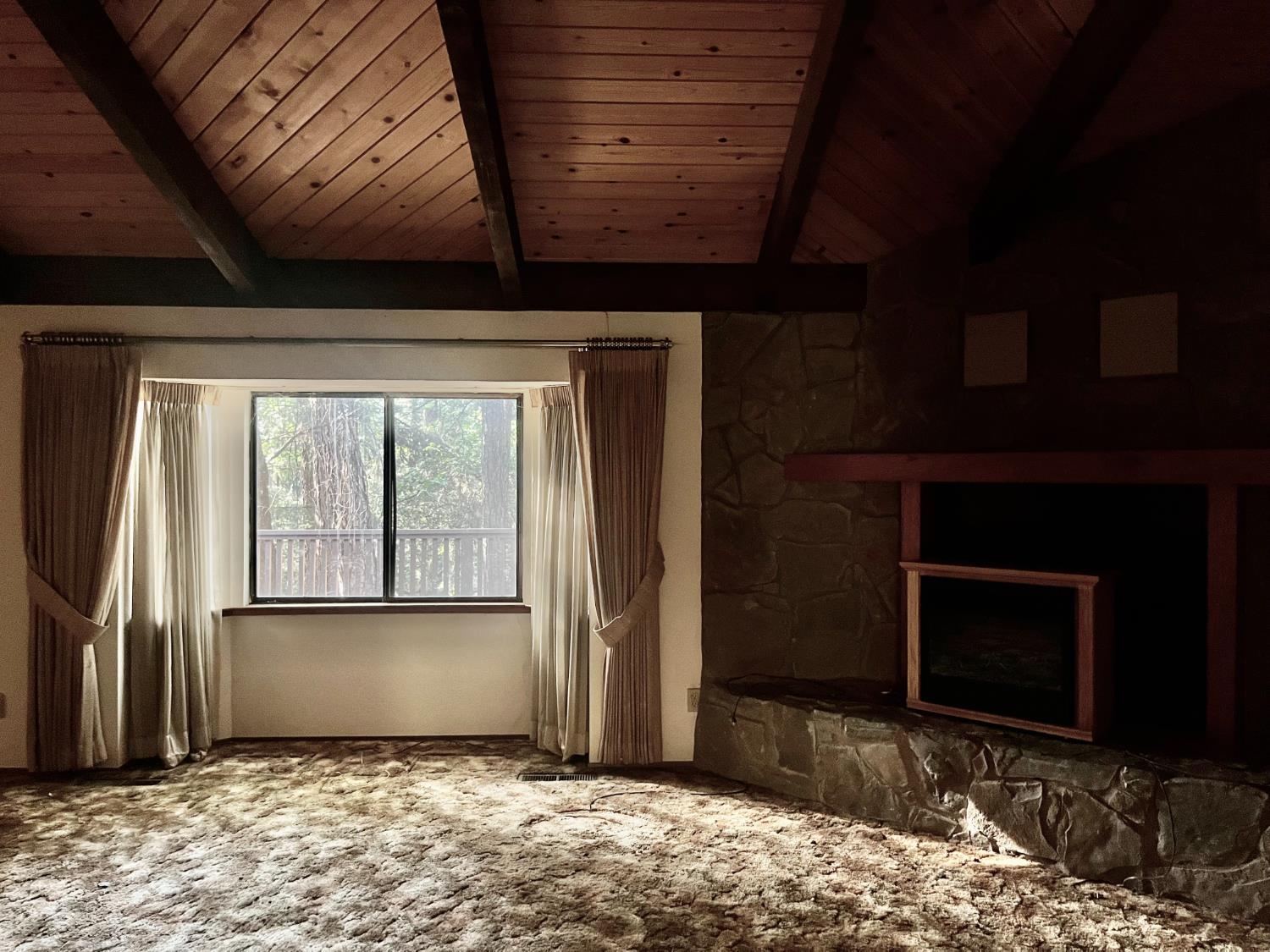 Detail Gallery Image 8 of 21 For 11777 Hanley Dr, Grass Valley,  CA 95949 - 3 Beds | 2/1 Baths