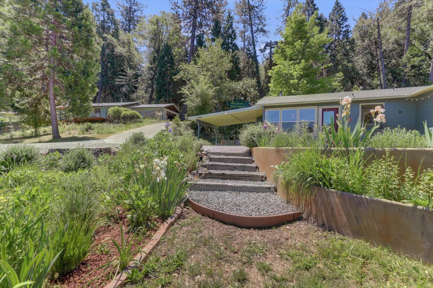 Detail Gallery Image 56 of 69 For 10808 Footwall Dr, Grass Valley,  CA 95945 - 2 Beds | 2/1 Baths