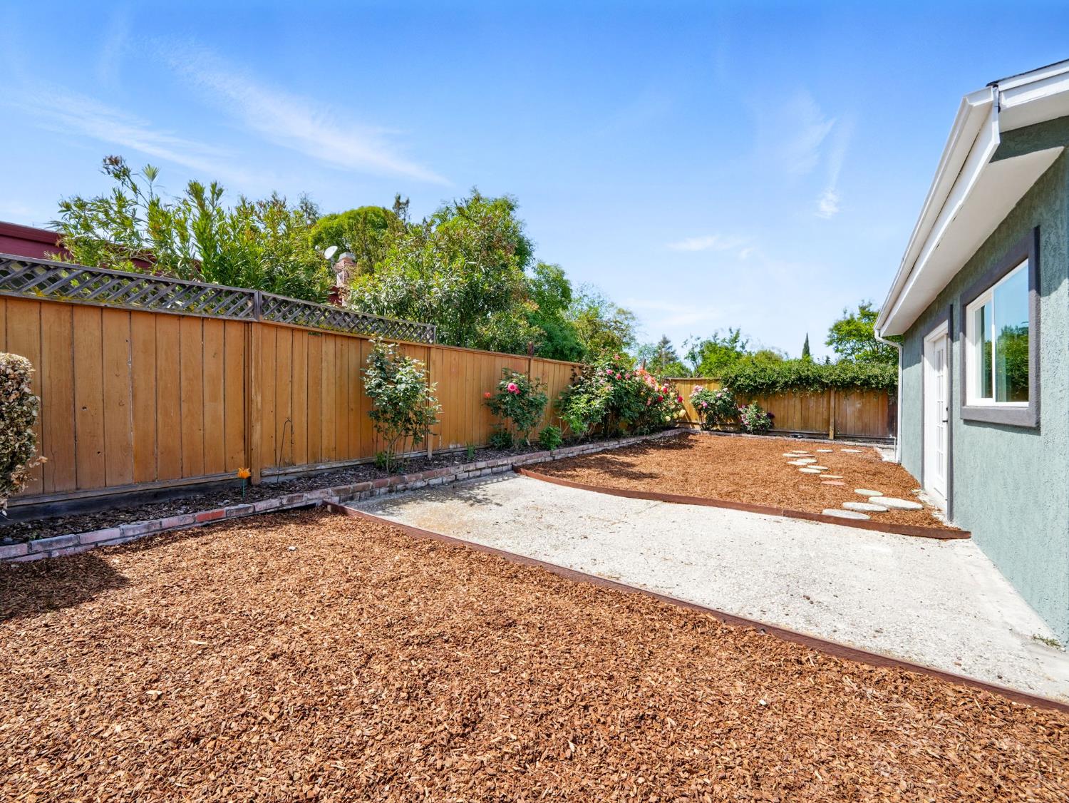 Detail Gallery Image 20 of 22 For 1170 Aster Ln, Livermore,  CA 94551 - 3 Beds | 2 Baths