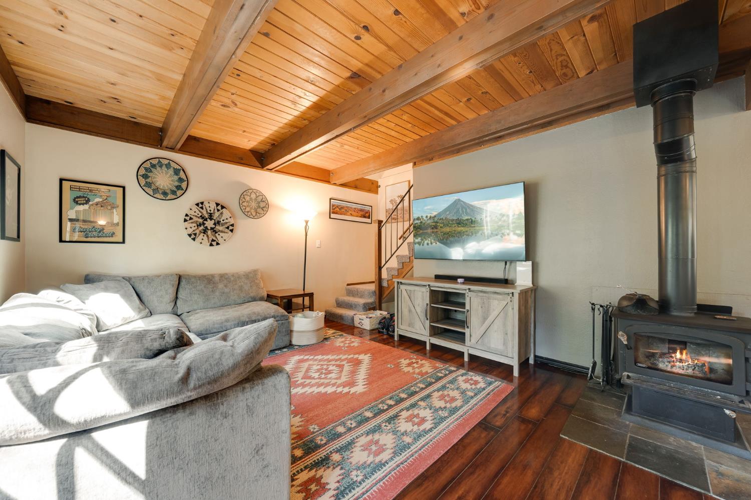 Detail Gallery Image 7 of 54 For 34735 E Towle, Alta,  CA 95701 - 3 Beds | 1 Baths