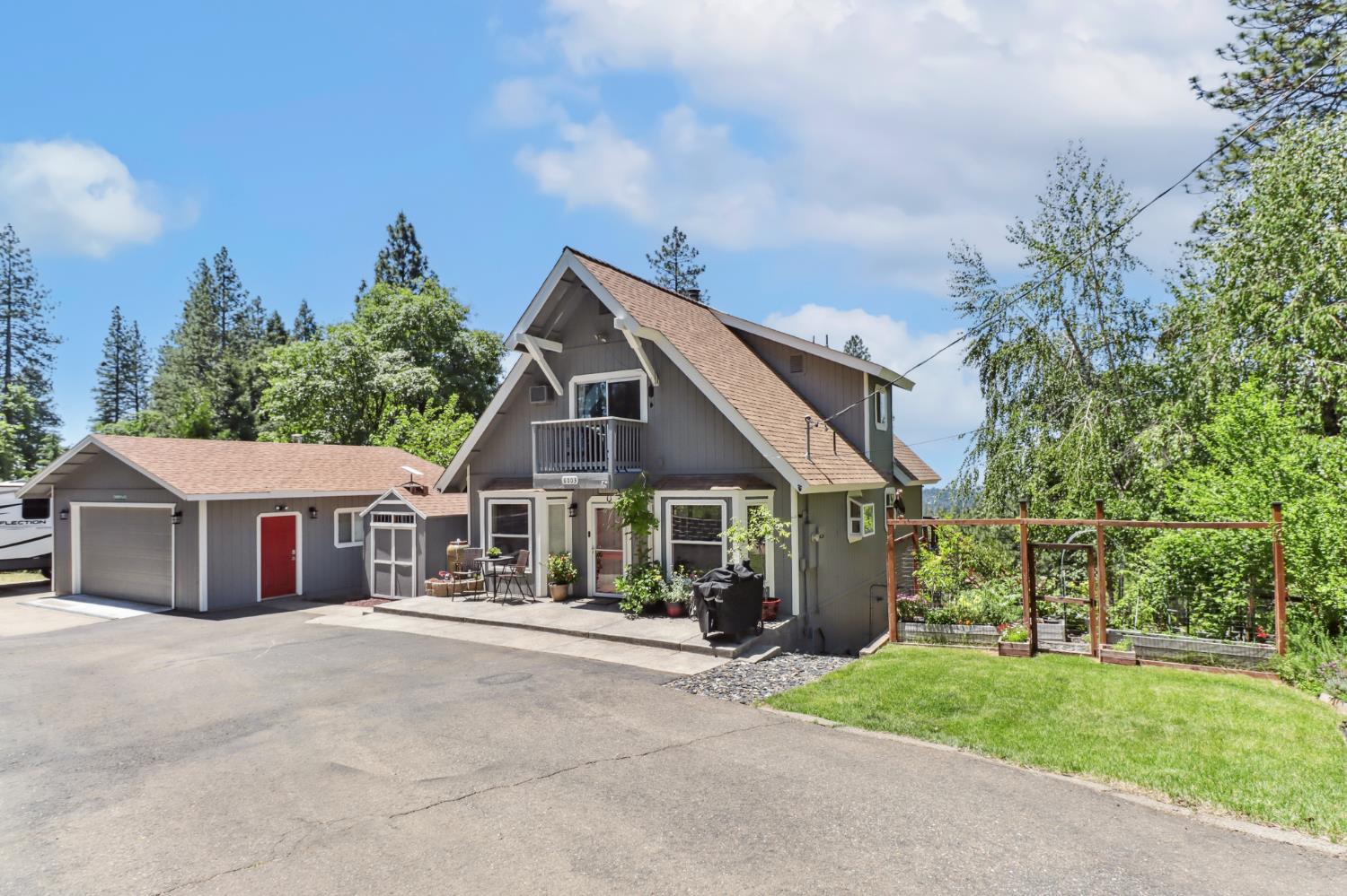 Detail Gallery Image 7 of 72 For 6003 Dolly Varden Ln, Pollock Pines,  CA 95726 - 3 Beds | 2 Baths