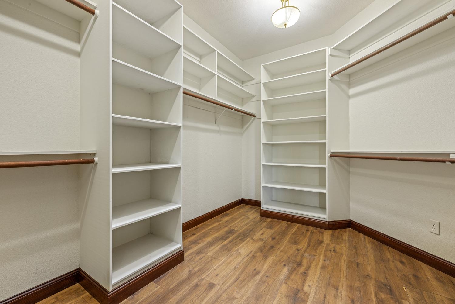 Detail Gallery Image 40 of 81 For 2410 Brittany Ct, Lodi,  CA 95242 - 4 Beds | 4/1 Baths
