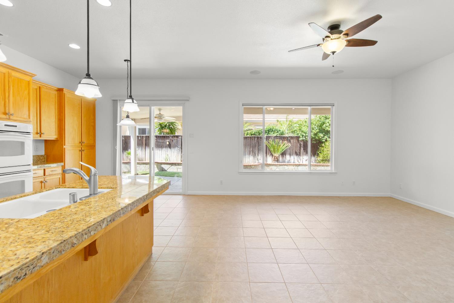 Detail Gallery Image 18 of 45 For 3110 Castle Rock Loop, Discovery Bay,  CA 94505 - 3 Beds | 3 Baths