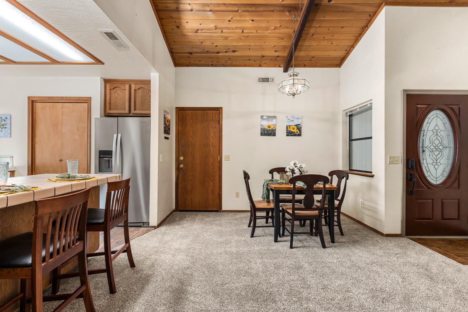 Detail Gallery Image 8 of 29 For 18121 Fair Oaks Dr, Penn Valley,  CA 95946 - 3 Beds | 2 Baths