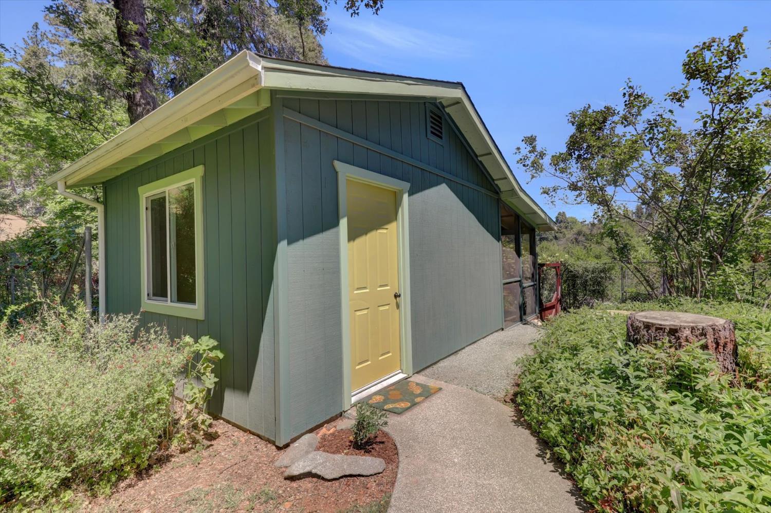 Detail Gallery Image 53 of 69 For 10808 Footwall Dr, Grass Valley,  CA 95945 - 2 Beds | 2/1 Baths