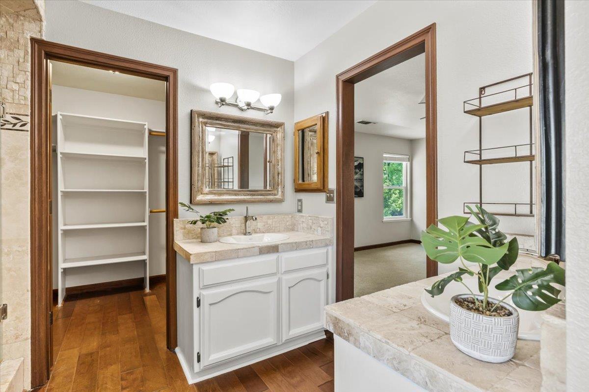Detail Gallery Image 23 of 35 For 2323 Thistle Down Dr, Roseville,  CA 95661 - 4 Beds | 3 Baths