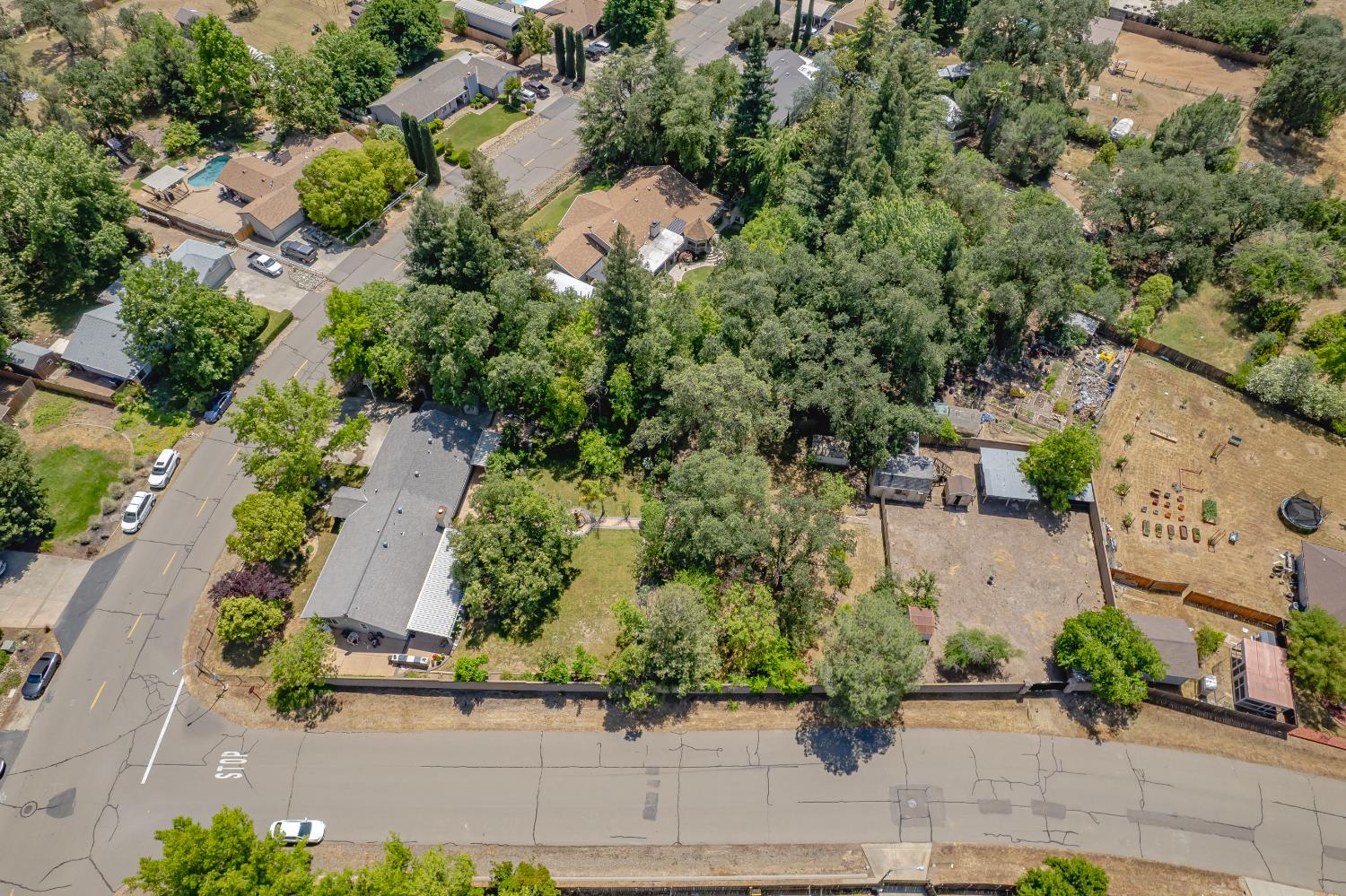 Detail Gallery Image 67 of 77 For 8141 Bellingrath Dr, Elverta,  CA 95626 - 5 Beds | 3 Baths