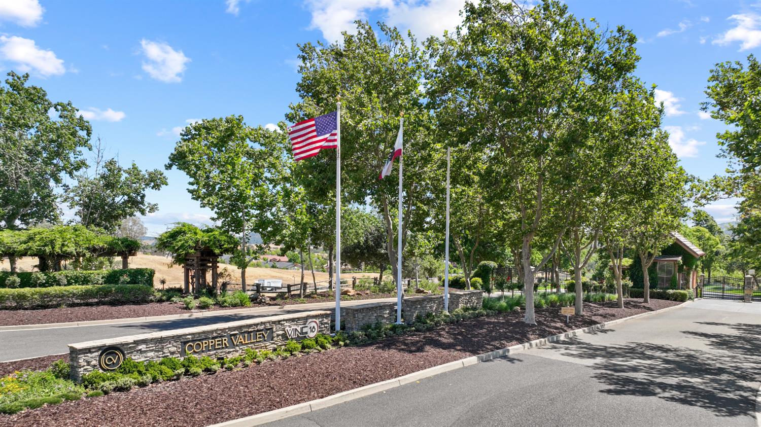 Detail Gallery Image 13 of 19 For 1963 Arrowhead St #1,  Copperopolis,  CA 95228 - 3 Beds | 2 Baths