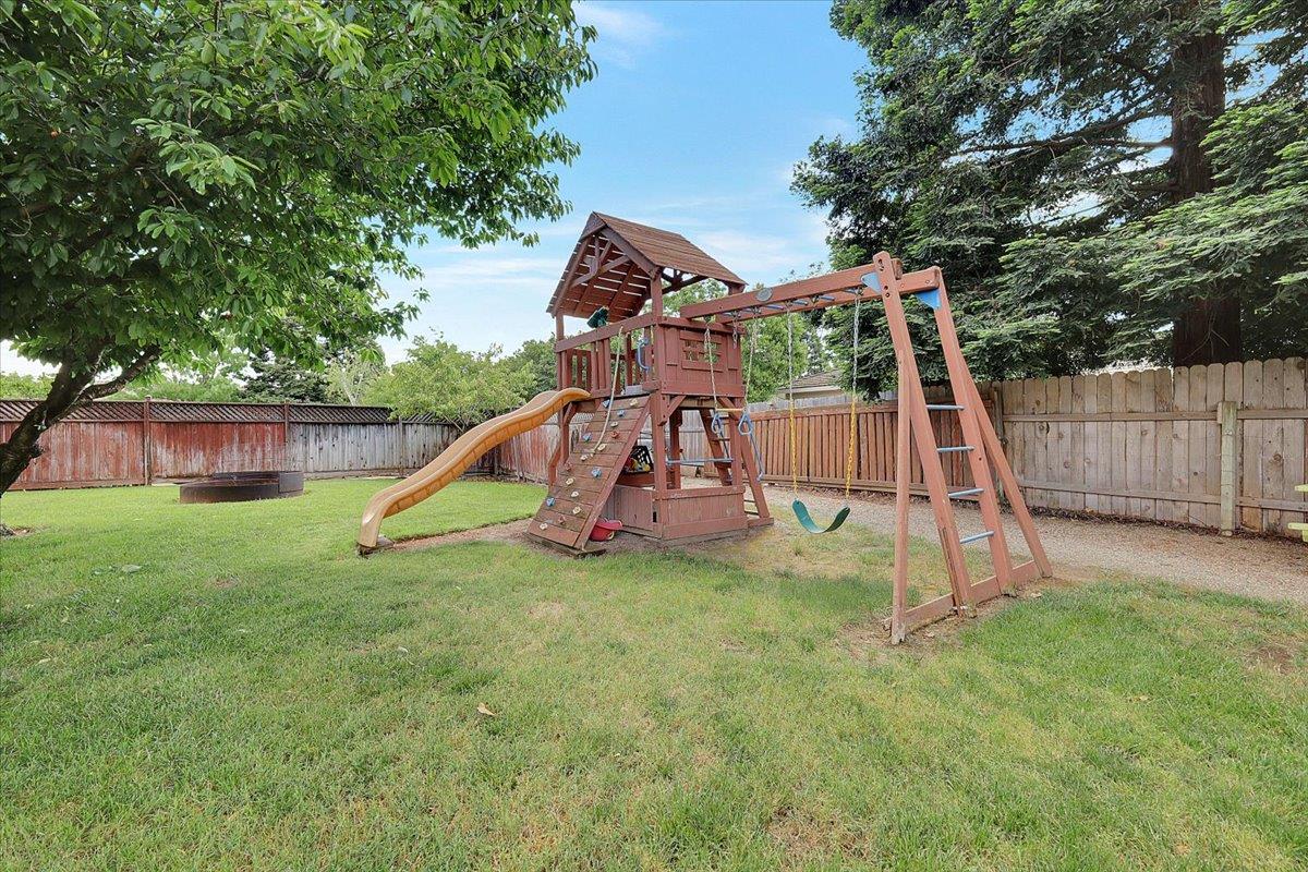 Detail Gallery Image 48 of 62 For 614 Saddleback Dr, Marysville,  CA 95901 - 3 Beds | 2/1 Baths