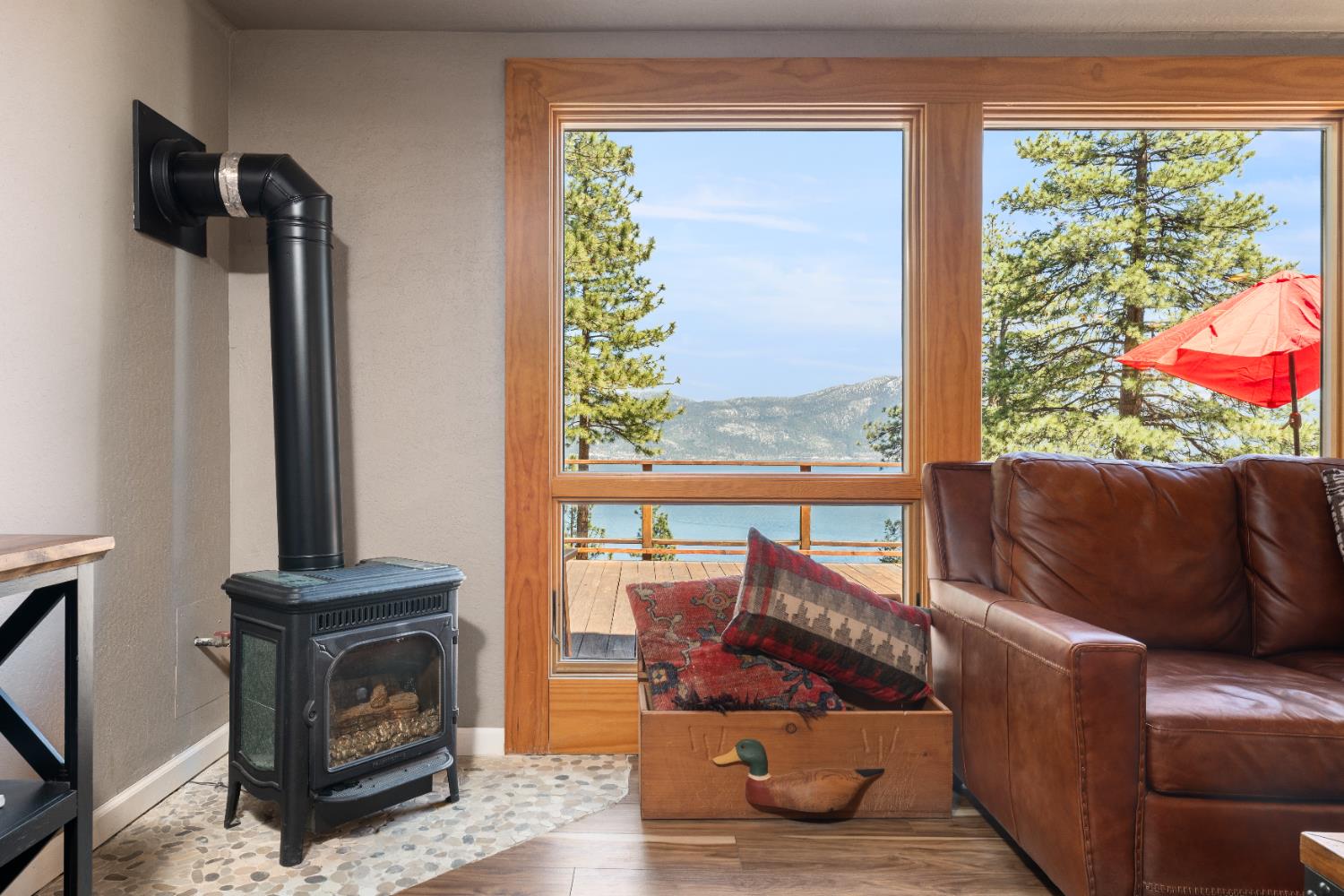 Detail Gallery Image 14 of 35 For Address Is Not Disclosed, Other City,  CA 89402 - 3 Beds | 3 Baths