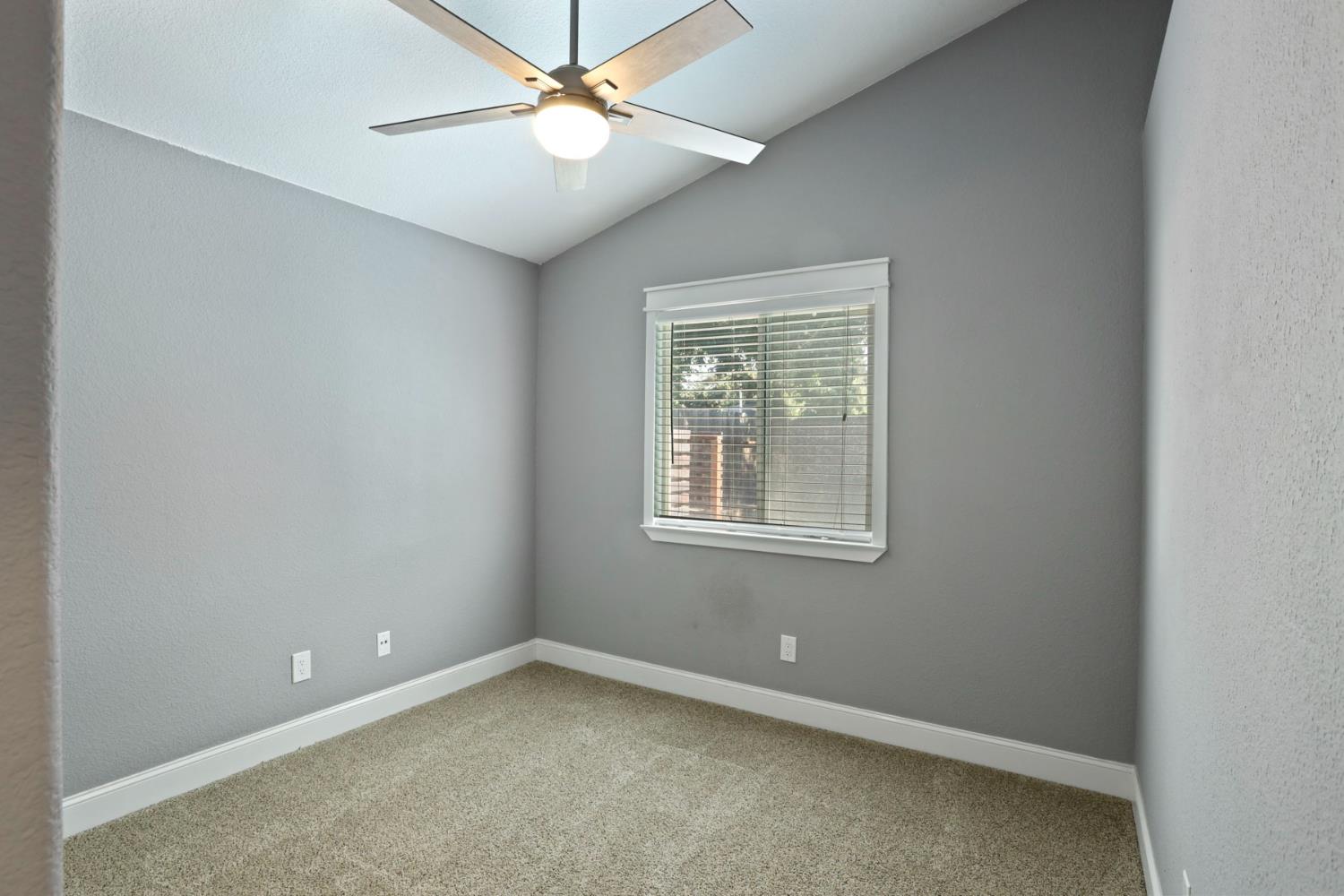 Detail Gallery Image 26 of 37 For 1022 Kirksey, Turlock,  CA 95382 - 3 Beds | 2 Baths