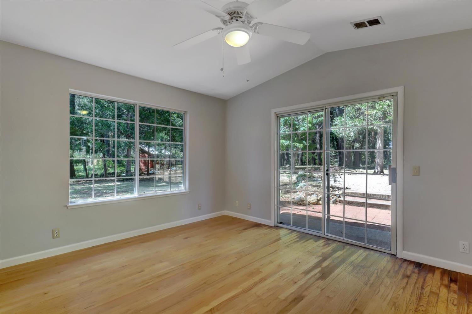 Detail Gallery Image 17 of 69 For 12742 Butterfly Dr, Nevada City,  CA 95959 - 2 Beds | 2 Baths