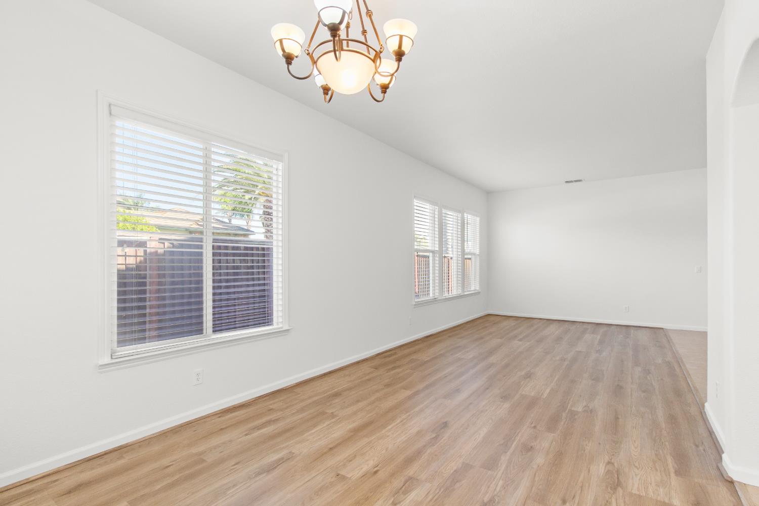 Detail Gallery Image 12 of 45 For 3110 Castle Rock Loop, Discovery Bay,  CA 94505 - 3 Beds | 3 Baths