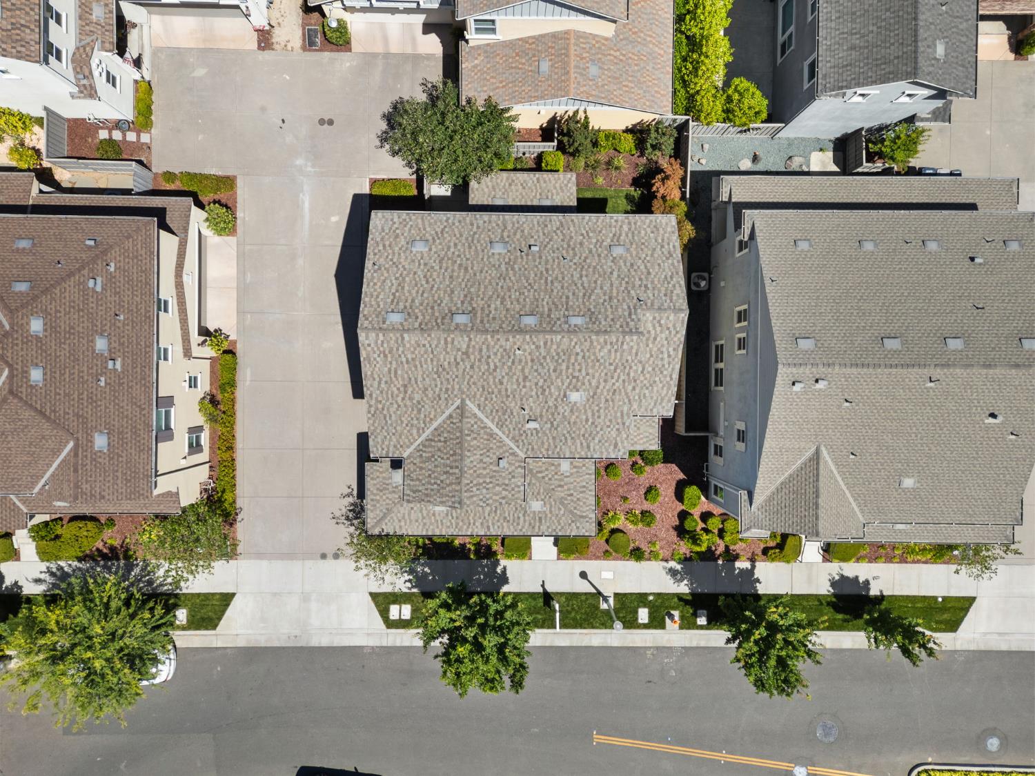 Detail Gallery Image 57 of 78 For 3565 Forney Way, Sacramento,  CA 95816 - 4 Beds | 2/1 Baths