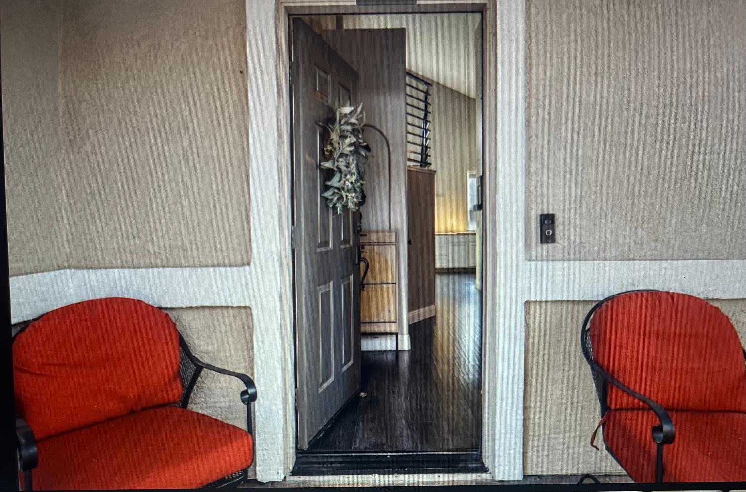 Detail Gallery Image 3 of 18 For 1134 Sangria Ln, Manteca,  CA 95336 - 4 Beds | 2/1 Baths