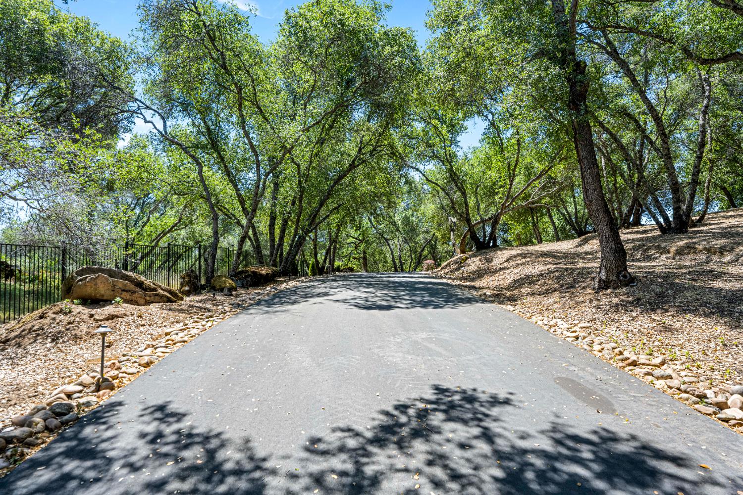 Detail Gallery Image 3 of 99 For 6005 Paseo Villena, Granite Bay,  CA 95746 - 3 Beds | 3/2 Baths