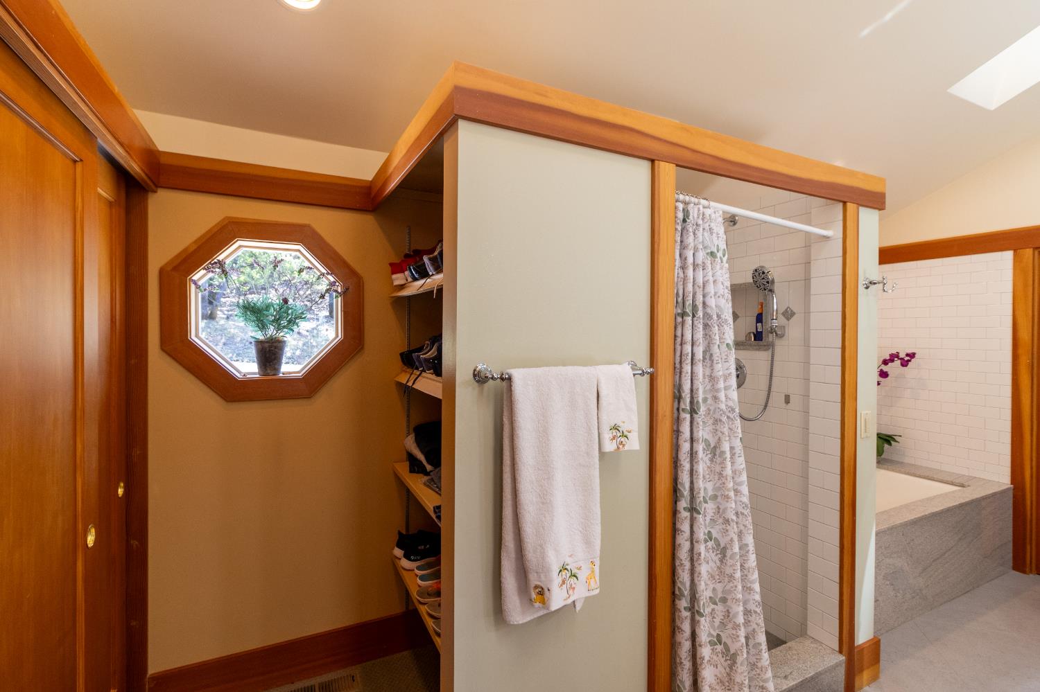 Detail Gallery Image 49 of 66 For 18069 Norlene Way, Grass Valley,  CA 95949 - 3 Beds | 3 Baths