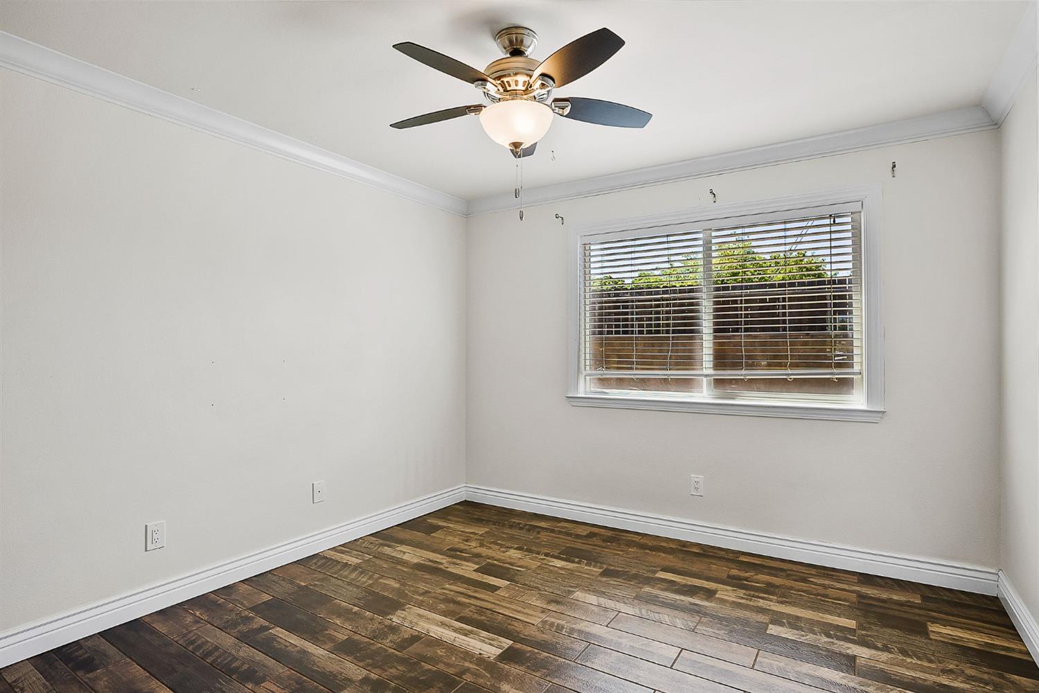 Detail Gallery Image 20 of 33 For 3461 Birch Tree Way, Sacramento,  CA 95826 - 4 Beds | 2 Baths