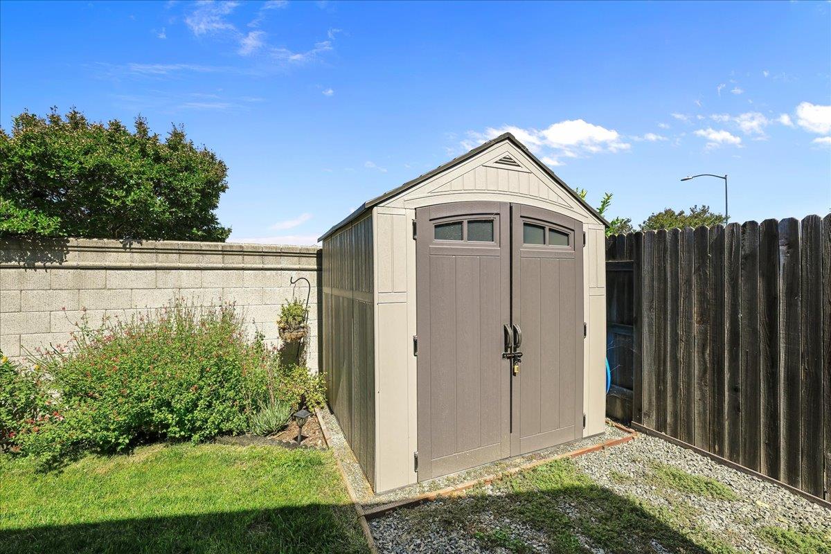 Freestone Drive, Marysville, California image 48